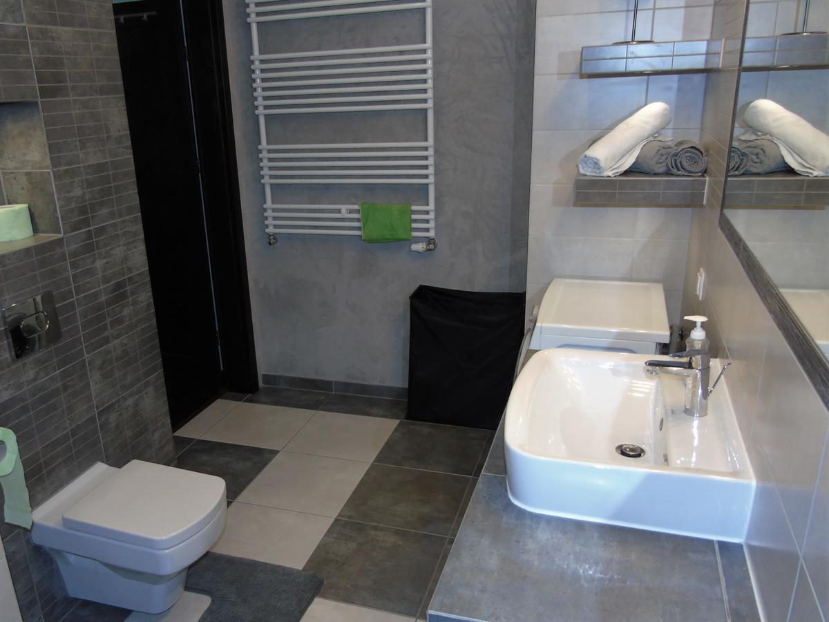 Mone - Fajny Apartament W Centrum Wroclawia エクステリア 写真